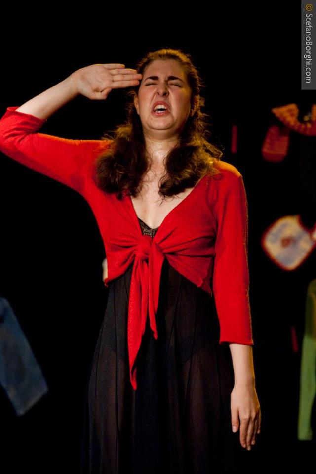 Gabriella Merloni-Une femme seule Dario Fo-sur les planches 5